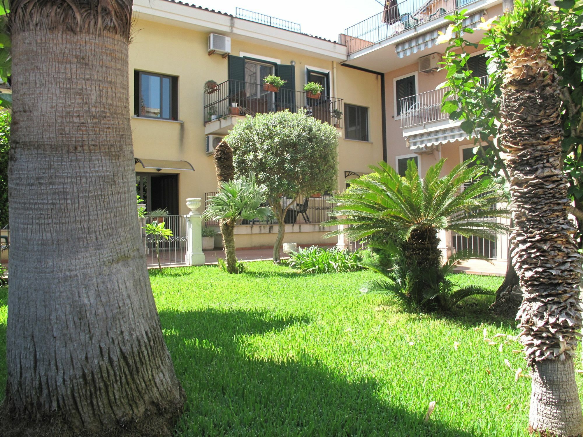 Sicily For You Apartment Ачиреале Екстериор снимка