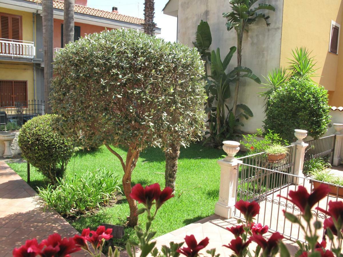 Sicily For You Apartment Ачиреале Екстериор снимка