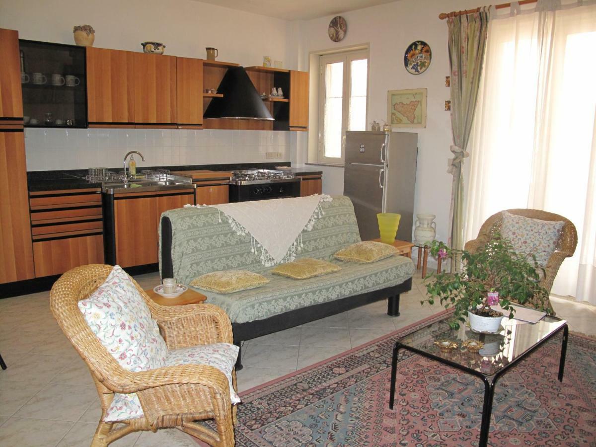 Sicily For You Apartment Ачиреале Екстериор снимка